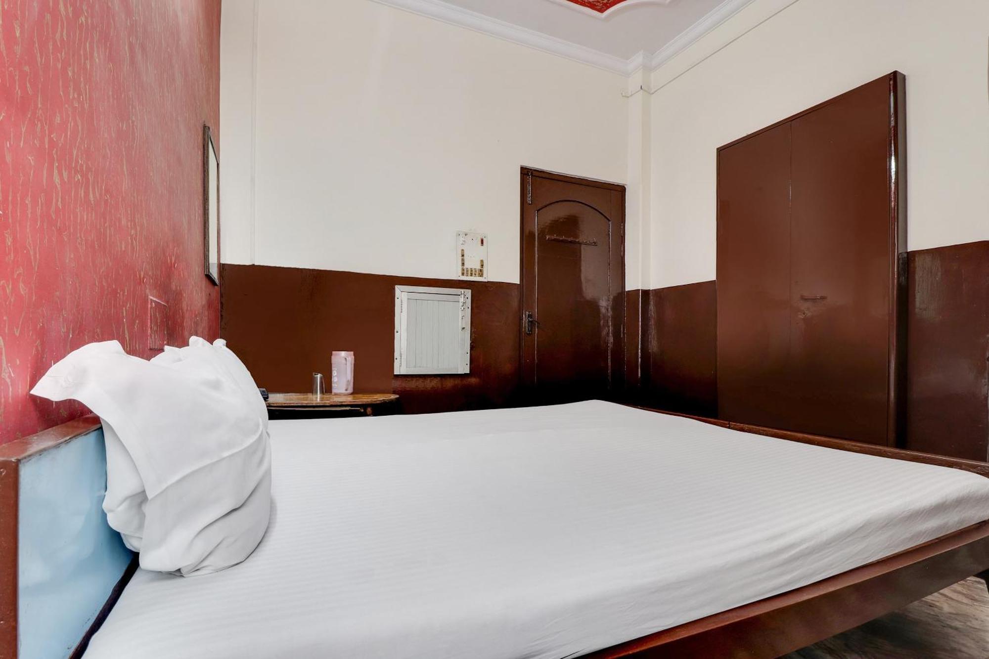 Spot On 40076 Hotel Sunny Bhairaun Ghāt Extérieur photo
